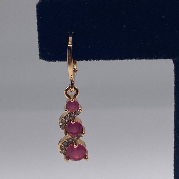 Huggie Hoop Earrings Women’s Pink Dangle Gold Plated Elegant Design - Picture 9 of 12